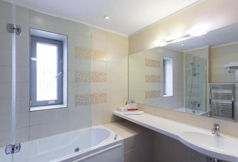 이그제큐티브 스위트 킹침대, Wyndham Cluj