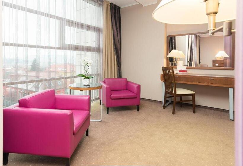 Люкс Executive Кровать Кинг, Wyndham Cluj