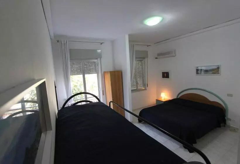 スタンダード４人部屋, Ristorante La Scogliera   Nuova Gestione