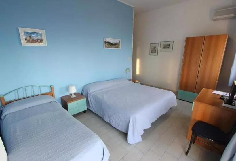 Triple Room Sea View, Ristorante La Scogliera   Nuova Gestione