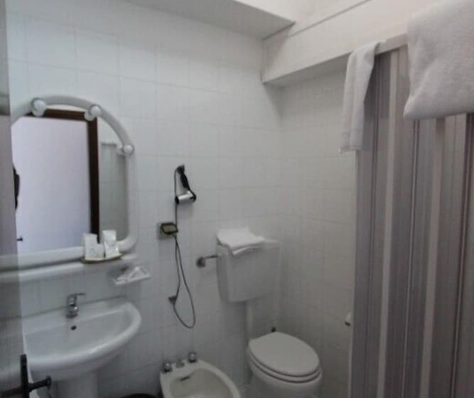 Triple Room Sea View, Ristorante La Scogliera   Nuova Gestione