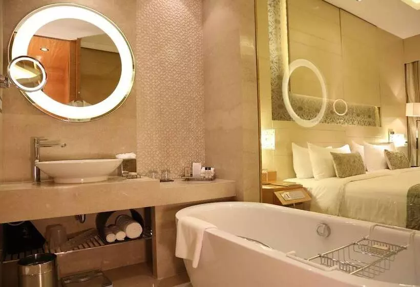 エクゼクティブスイート, Taj City Centre  Gurugram