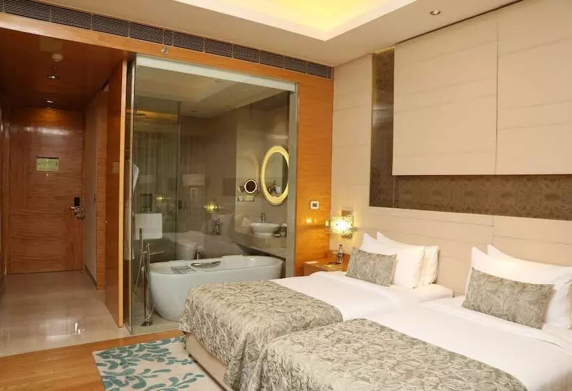 デラックスルーム, Taj City Centre  Gurugram