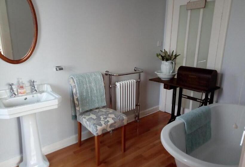 חדר דחוקס עם מיטת קינג, The Oystercatcher