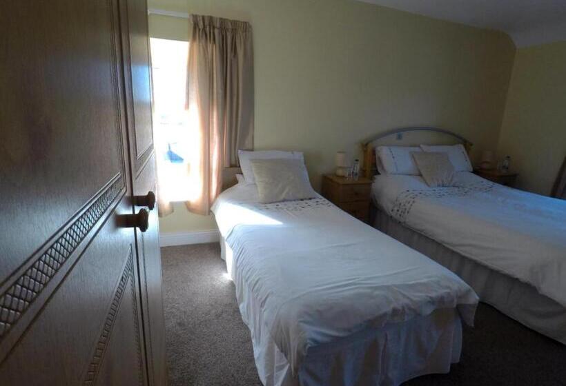 带海景的标准房, The Seaview Tavern