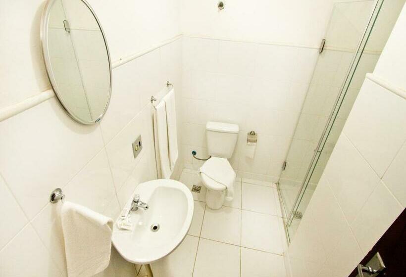 חדר סטנדרט מיטה זוגית, Turrance White