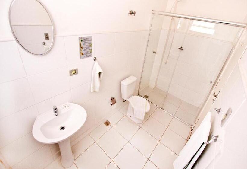 חדר סטנדרט יחיד, Turrance White