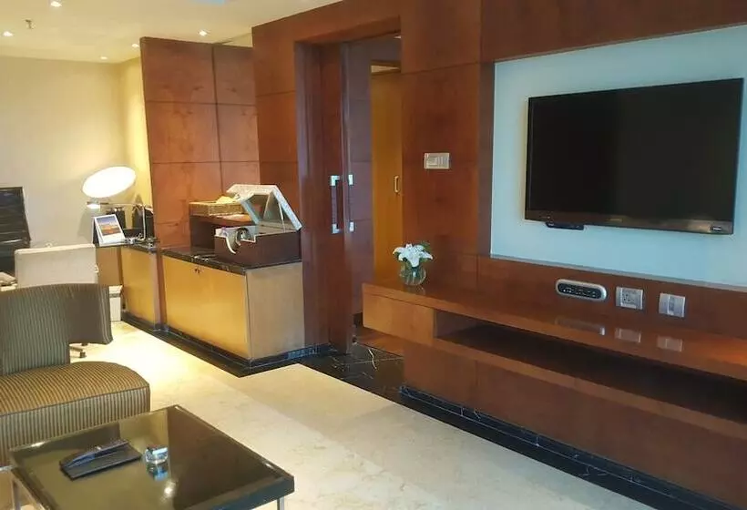 デラックススイート, Vivanta Hyderabad Begumpet