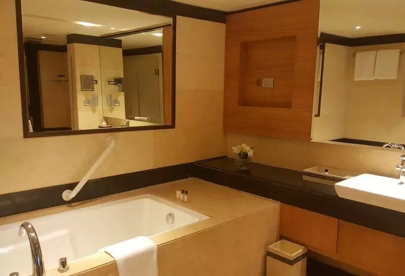 デラックススイート, Vivanta Hyderabad Begumpet