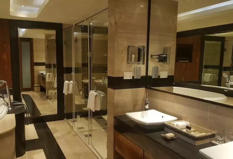 スーペリアールーム, Vivanta Hyderabad Begumpet