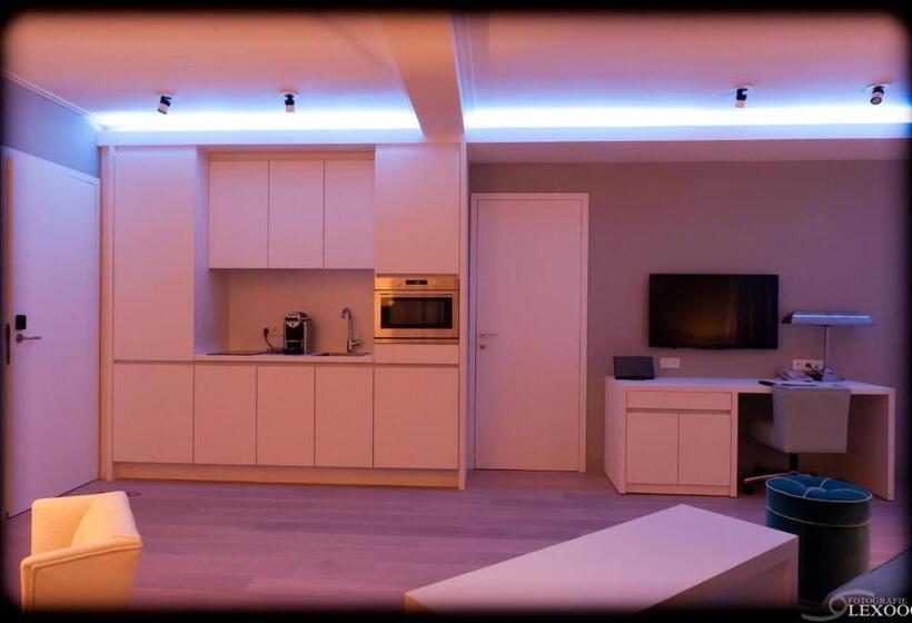 סוויטה משפחתית, Vixx