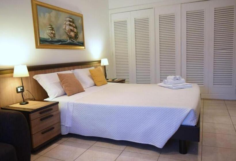 컴포트 트리플 룸, Il Galeone B&b