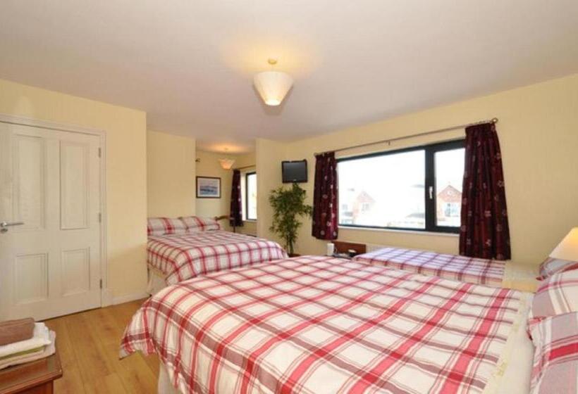 四人标准间, Lynfield Guest House