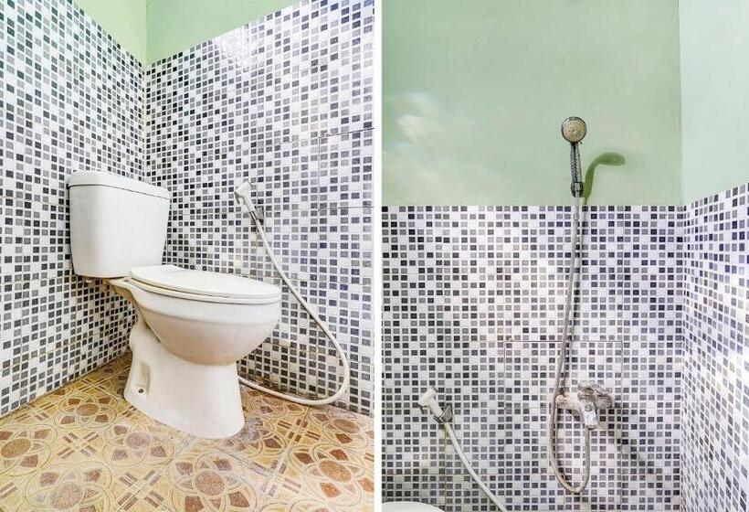 Номер Economy, Spot On 91159 Kost Putrana Syariah