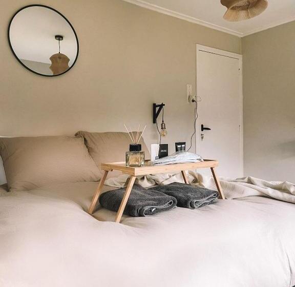 バス共有のスタンダードルーム, De Witte Handt