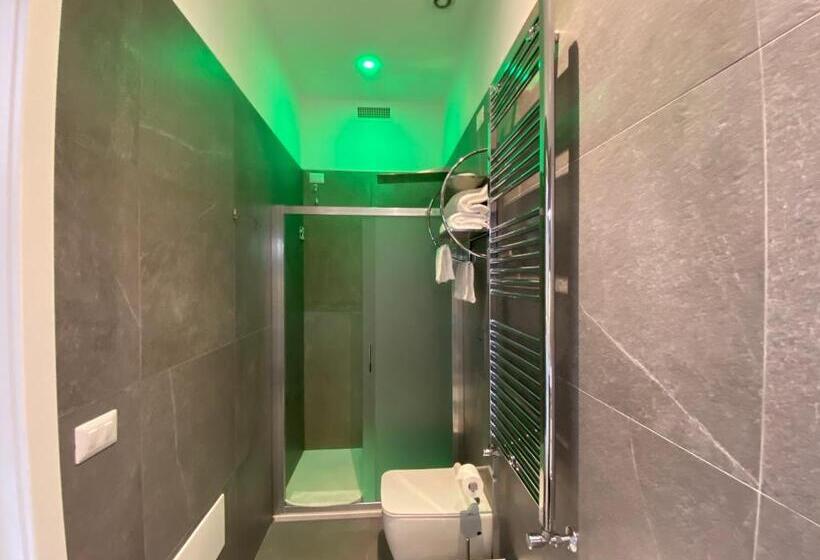 اتاق لوکس با بالکن, Residenze Romano Ristorante & Spa Albergo Diffuso White