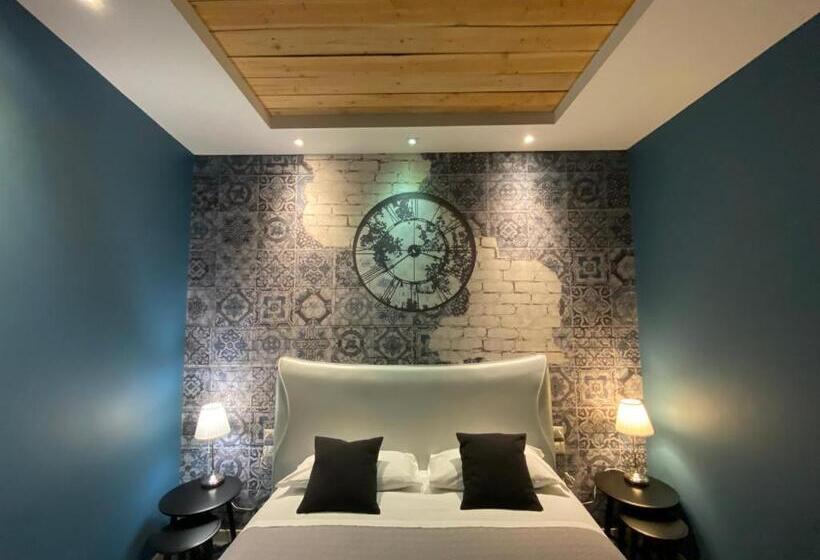 اتاق لوکس با بالکن, Residenze Romano Ristorante & Spa Albergo Diffuso  White