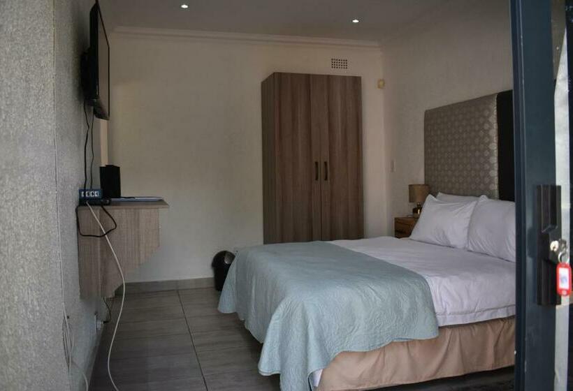 Номер Стандарт, Iceberg Venue, Guest Lodge & Events Place