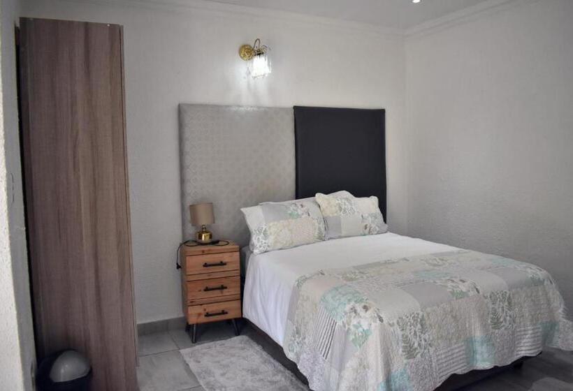 Четырехместный Номер Стандарт, Iceberg Venue, Guest Lodge & Events Place