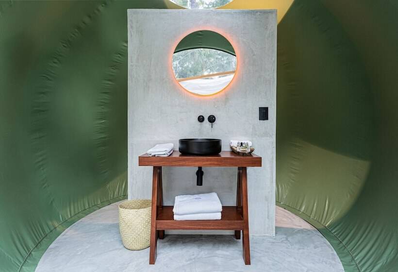 Люкс Премиум, Oom Bubble Boutique Riviera Cancun Adults Only