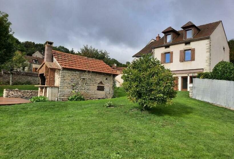 جناح, Au Dela Des Vignes