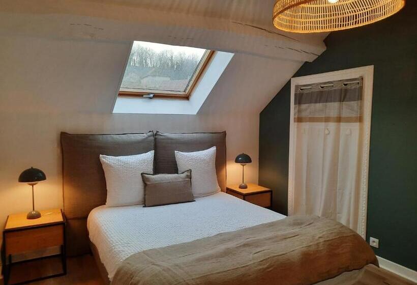 جناح, Au Dela Des Vignes