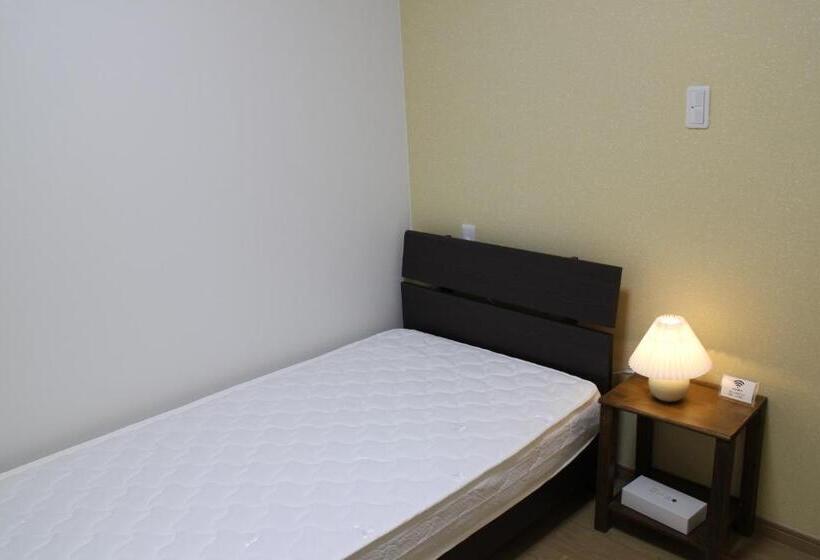 Chambre Standard Individuelle, ゲストハウスhinata