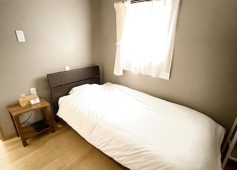 Chambre Standard Individuelle, ゲストハウスhinata