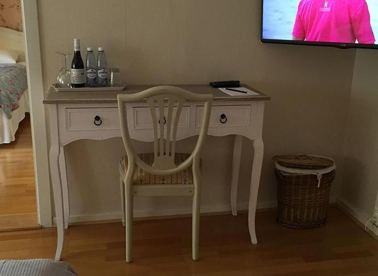 Семейный Номер, Herrgårds Hotell Gyllene Hästen