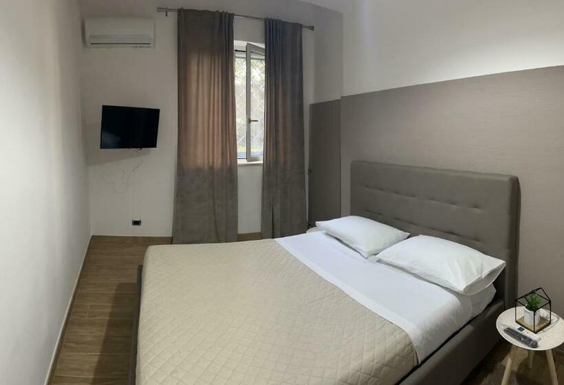 חדר משפחתי, B&b Vesuviano