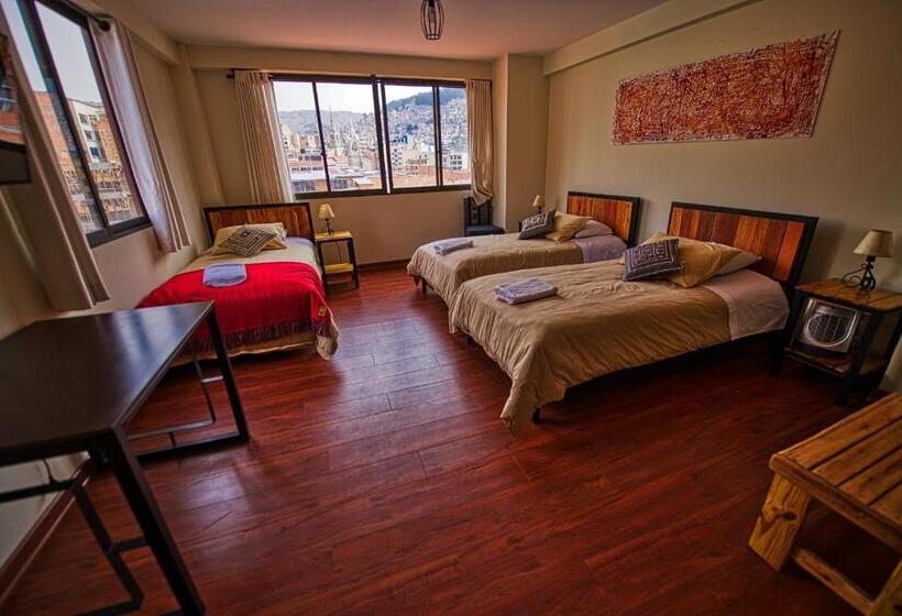 اتاق استاندارد سه نفره, Iskay Boutique Hostel