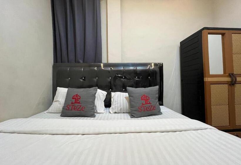 디럭스 룸, Steze Guesthouse Syariah Mendalo
