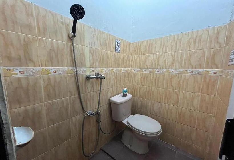 디럭스 룸, Steze Guesthouse Syariah Mendalo