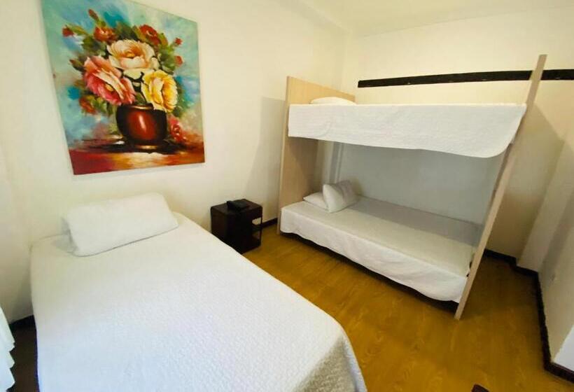 ファミリールーム, Terraza De San Antonio