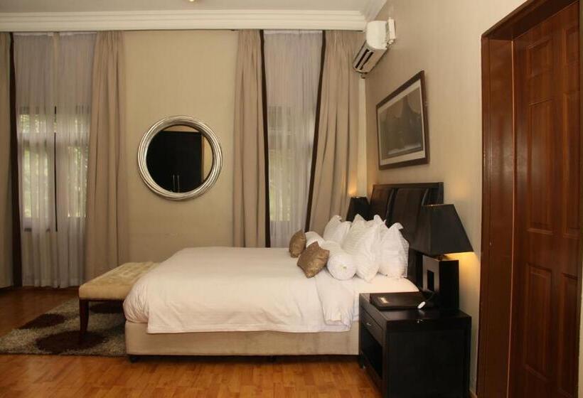 سوییت سوپریور, Clear Essence California Spa & Wellness Resort