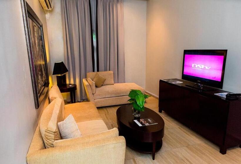 سوییت سوپریور, Clear Essence California Spa & Wellness Resort