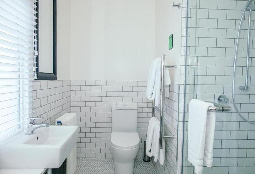 חדר סופריור עם מיטת קינג, Art Deco Masonic