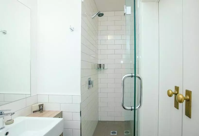 سوئیت رویال, Art Deco Masonic