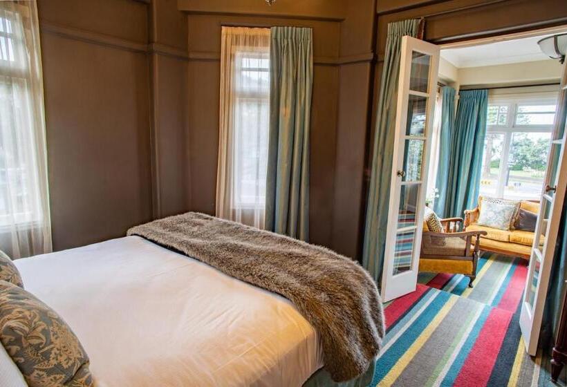 סוויטה מלכותית, Art Deco Masonic