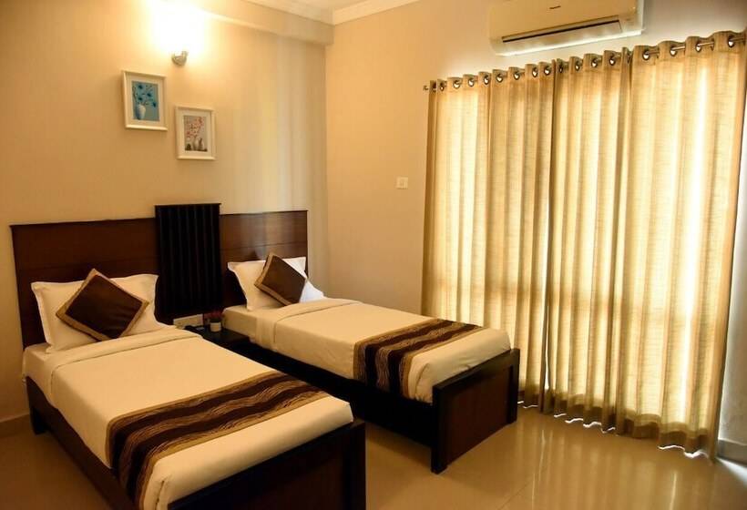 豪华房间, Pearl International