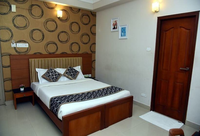 豪华房间, Pearl International