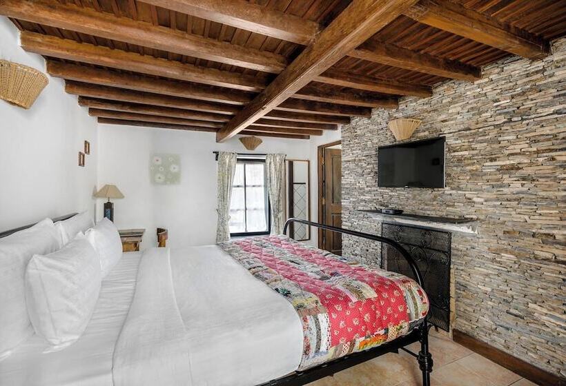 スタンダードルーム, Rokeby Manor