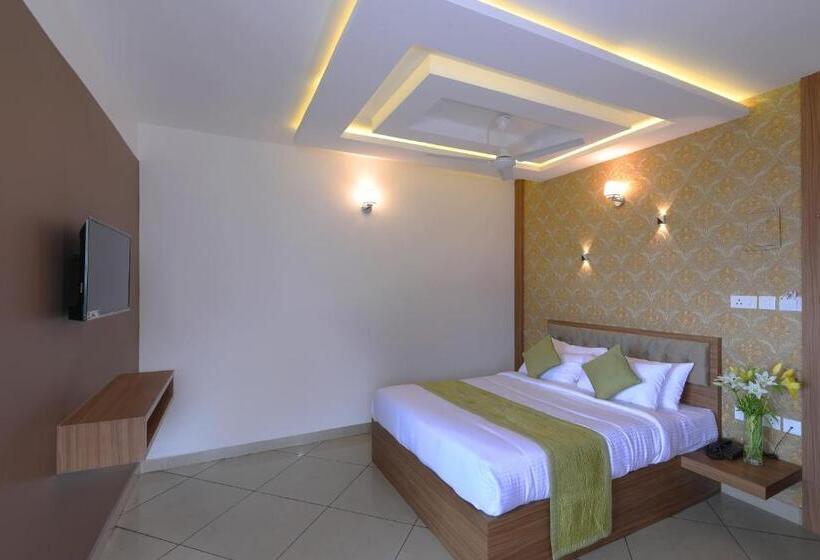 디럭스 주니어 스위트, Tea Castle Munnar