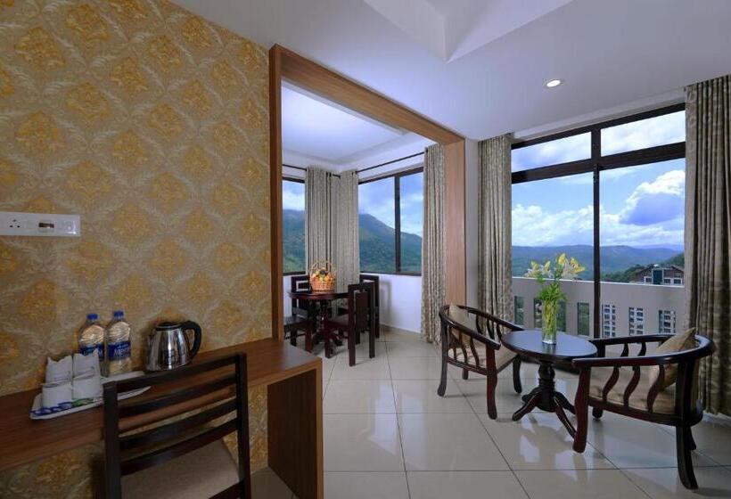 디럭스 주니어 스위트, Tea Castle Munnar