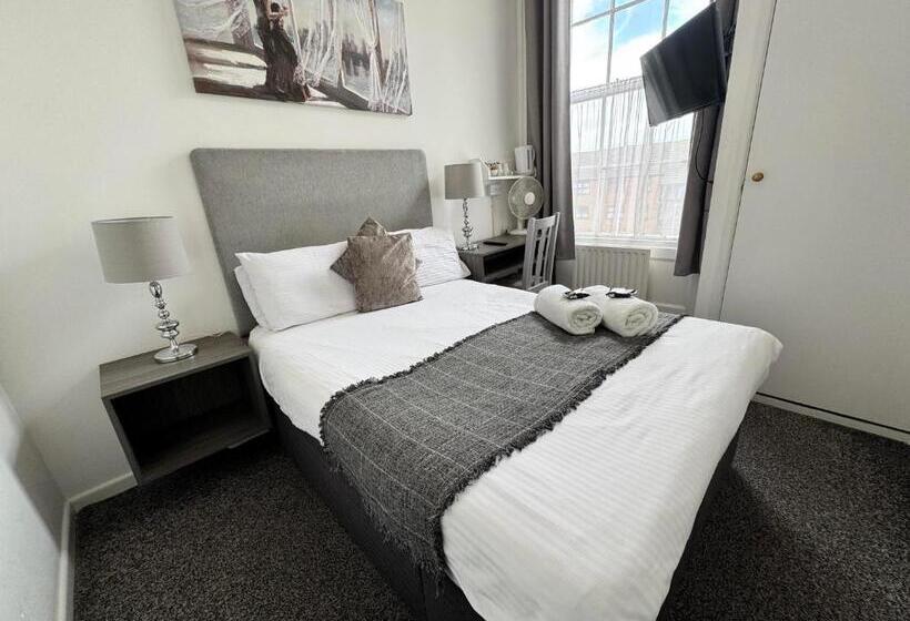 스탠다드 룸, The Jubilee Hotel West  With Spa Facilities