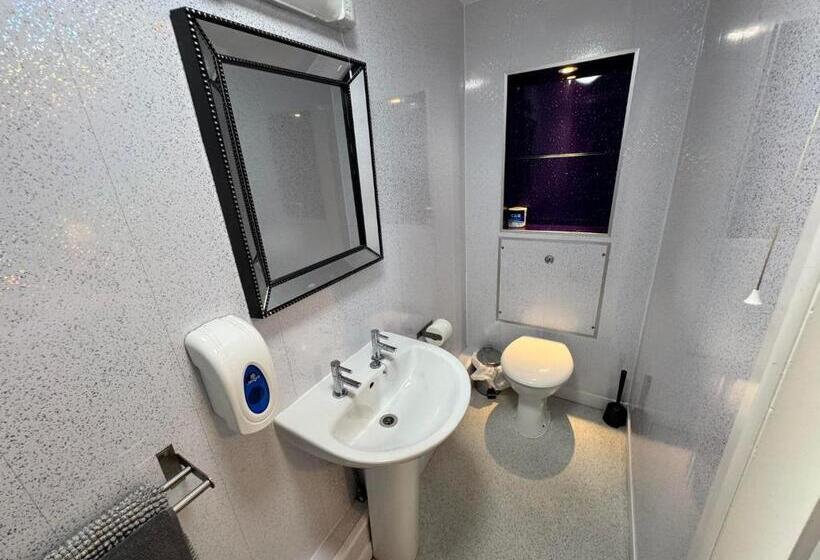 패밀리 룸, The Jubilee Hotel West  With Spa Facilities