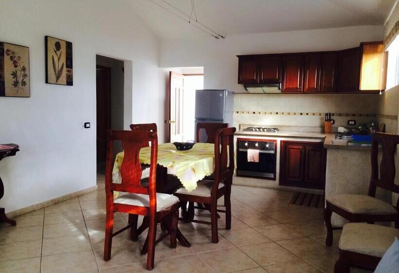 Apartamento 1 Dormitório, Villa Capri