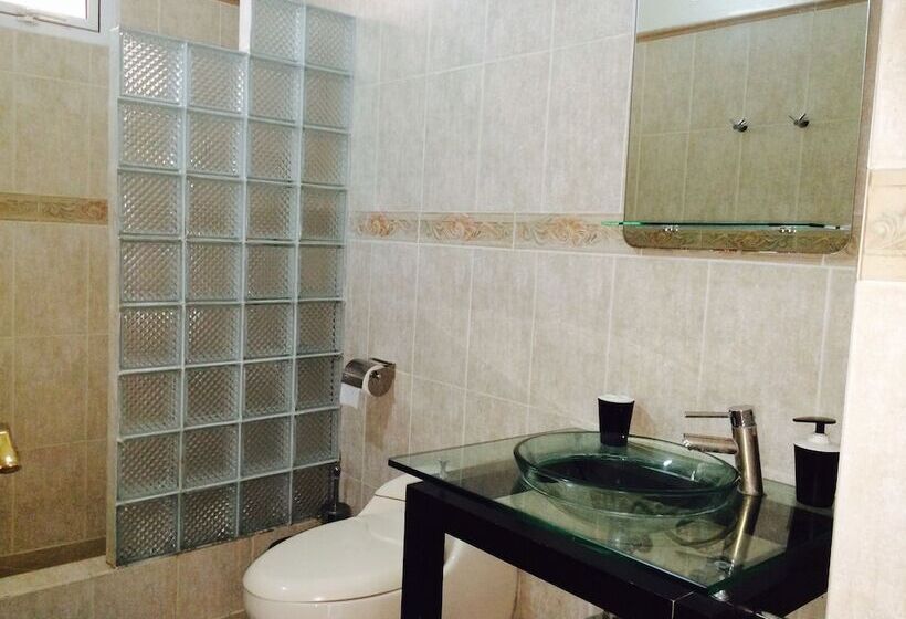 침실 2개 아파트, Villa Capri