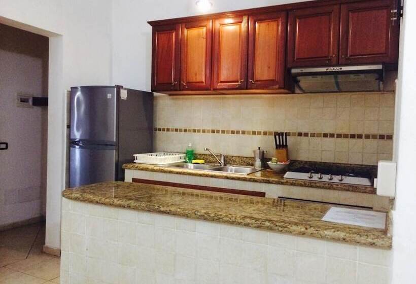 침실 2개 아파트, Villa Capri