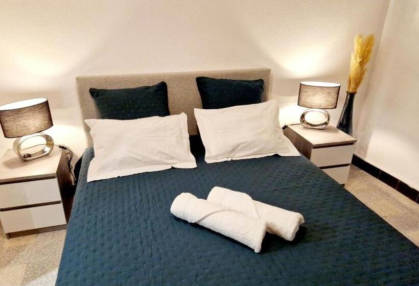 חדר סטנדרט, Lou Mouli Di Baou